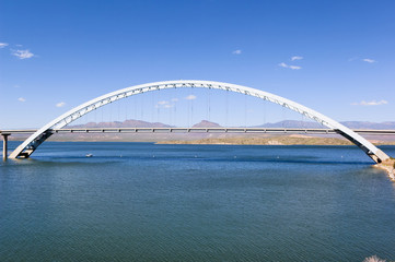 Fototapeta na wymiar Roosevelt Lake Bridge Arizona