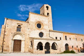 Fototapeta na wymiar Abbey of St Mary Propezzano