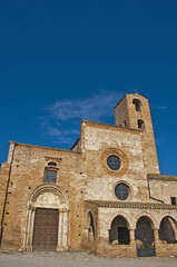 Fototapeta na wymiar Abbey of St Mary Propezzano 2