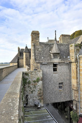 Fototapeta na wymiar Remparts du Mont-Saint-Michel