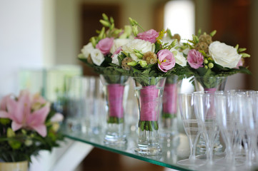 Bridesmaids bouquets