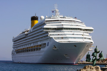 Cruise ship