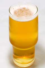 birra con poca schiuma