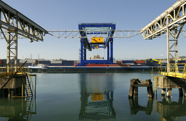logistique portuaire