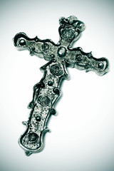 emo cross