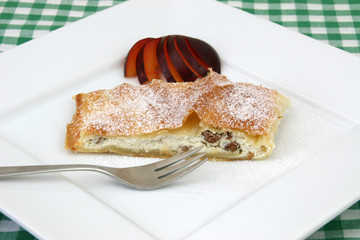 Topfenstrudel