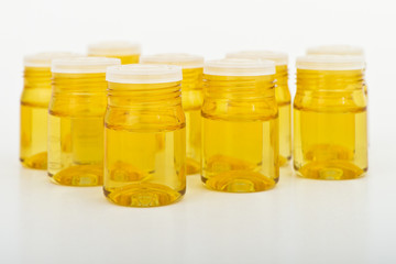 glass containers with concentrated antioxidant