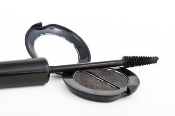 mascara and eyeshadow