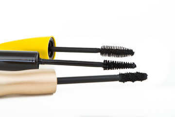 mascara brushes