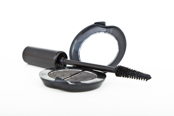 mascara and eyeshadow