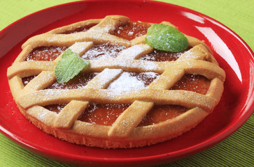 Lattice topped cake
