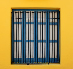 Fenêtre d'une maison à la Havane 