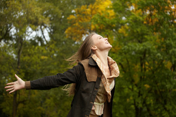 Portrait beautiful girl, outdoors