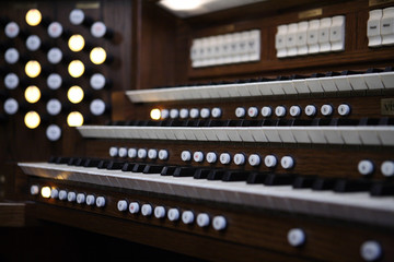 орган в концертном зале