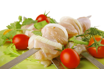 uncooked chicken kebabs