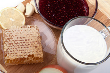 Народные средства лечения простуды и гриппа