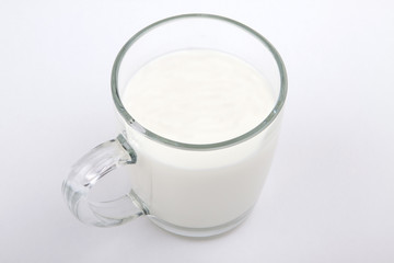 Чашка молока