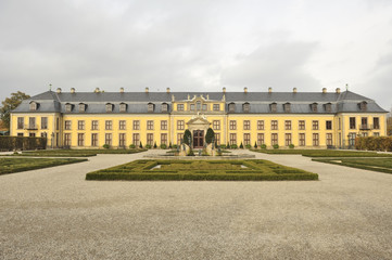 Chateau 2