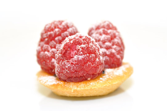 Mini tarte &agrave; la framboise