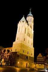Fototapeta na wymiar Kościół św Andrzeja i Stary Zważyć w Brunszwik