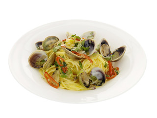 Fresh Clams with Spaghetti and Chilli