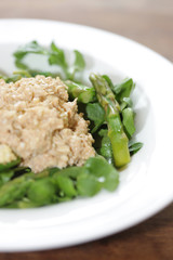 Crab and Asparagus Salad