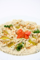 piatto con crema tipico arabo