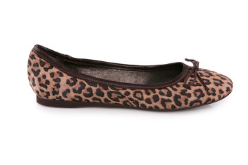Female flat shoe with leopard pattern