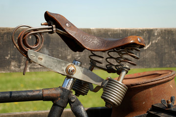 Alter Fahrradsattel