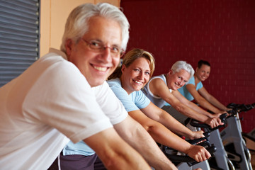 Lachende Spinning-Gruppe