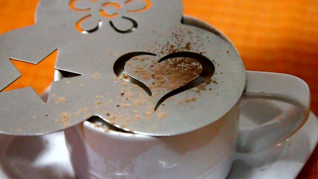 cappuccino con cuore