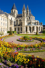 Fototapeta na wymiar Saint-Étienne, L'Abbaye Aux Men, Caen, Normandia, Francja