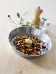 Poêlée de girolles