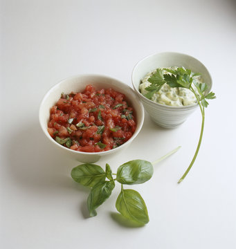 Mayonnaise et condiment de tomates