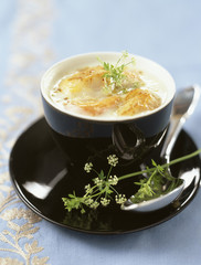 Velouté de cocos aux saint-jacques 