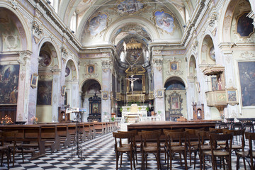 Fototapeta na wymiar Wnętrze Bazyliki Santa Maria Maggiore, Bergamo Alta