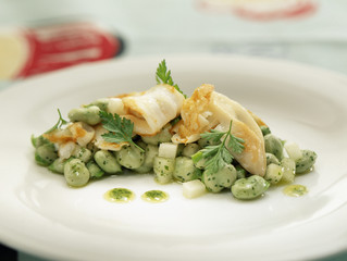Couteaux aux fèves et vinaigrette de cerfeuil
