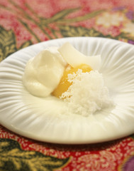 Flan fruit de la passion et crème noix de coco