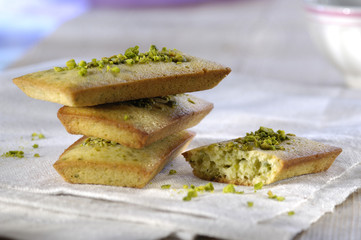 Financiers à la pistache