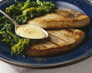 Espadon grillé sauce à l'anis