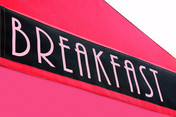 Enseigne de restaurant servant le petit-déjeuner