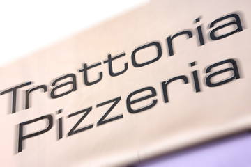 Enseigne de traiteur italien-pizzeria