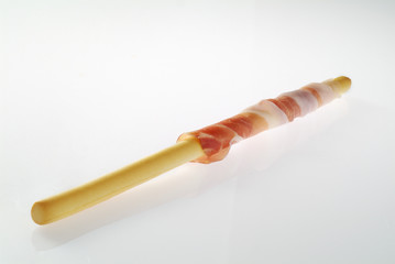 Jambon cru sur gressin