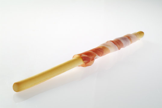Jambon cru sur gressin