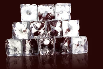 Crédence de cuisine en verre imprimé Dans la glace Eispyramide