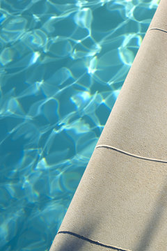 Piscine baignade eau vacances &eacute;t&eacute; d&eacute;tente fra&icirc;cheur
