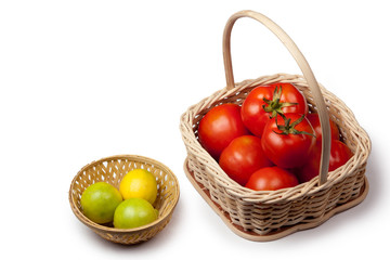 Tomato and lemon basket
