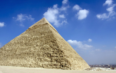 Fototapeta na wymiar giza pyramids, cairo, egypt