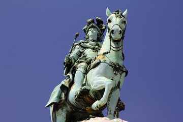 Praça do Comércio, Lissabon: Reiterstandbild King Jose I.