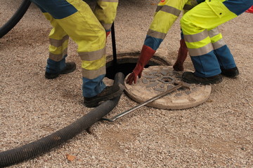 égoutiers en action